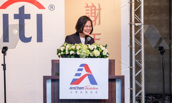 ▲▼蔡英文30日出席台灣美國商會（AmCham Taiwan）2022謝年飯並致詞。（圖／總統府提供）