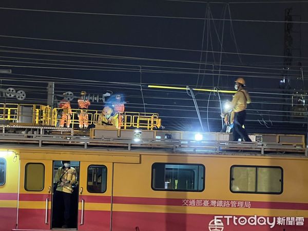 高鐵停駛逾12萬人受害　國民黨團：譴責交通部、高市府「卸責推諉」 | E