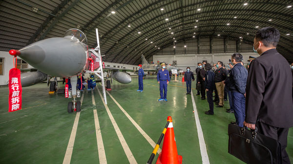 ▼蔡英文1日視導新竹空軍基地。（圖／翻攝自總統府Flickr）