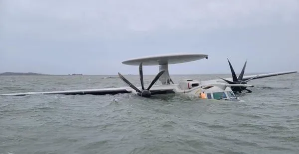 ▲▼美國海軍戰機「E-2空中預警機」墜毀。（圖／翻攝自美國海軍官網）