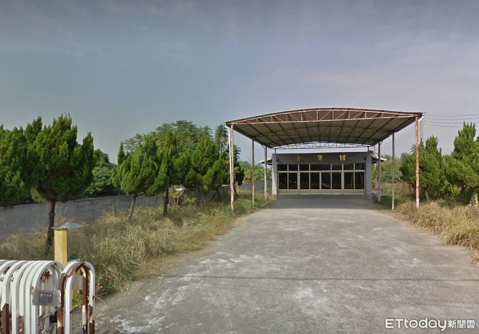 廢棄學校撞見男屍！60萬粉Youtuber身分曝光　曾夜闖寺廟判刑