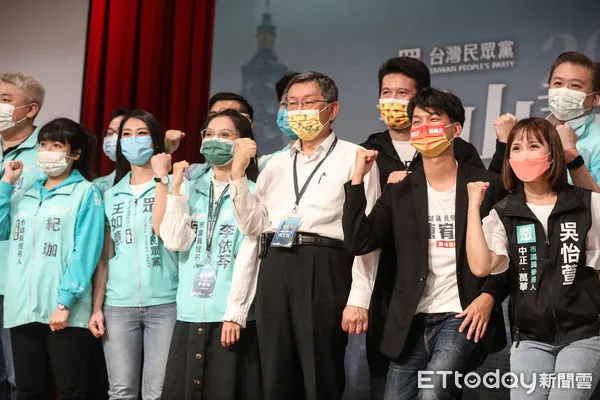 ▲台灣民眾黨主席柯文哲出席華山論壇。（圖／記者林敬旻攝）