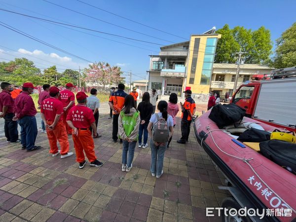 ▲台南市消防局第四救災救護大隊，9日辦理轄區「消防救災超前部署」驗證演練，善用各式科技輔助快速掌握災情。（圖／記者林悅翻攝，下同）