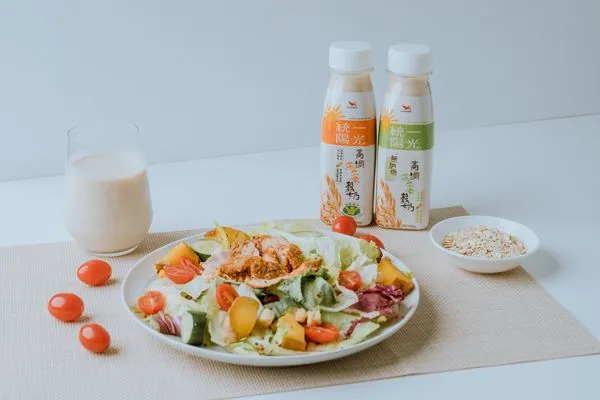 統一陽光高纖燕麥穀奶（圖／業者提供）