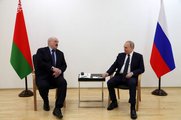 ▲▼俄羅斯總統普丁與白俄羅斯總統盧卡申科(Alexander Lukashenko)會晤，並且參訪太空發射場。（圖／路透）