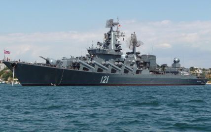 ▲▼俄國軍艦「莫斯科號」（Moskva）發生爆炸起火。（圖／翻攝推特）