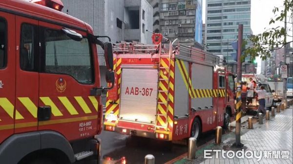 ▲▼台北車站女子落軌。（圖／記者黃彥傑翻攝）