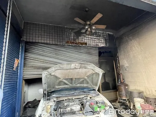 ▲▼高雄鳳山透天厝火警，兄弟起口角，哥哥淋汽油點火釀閃燃。（圖／記者吳世龍攝）