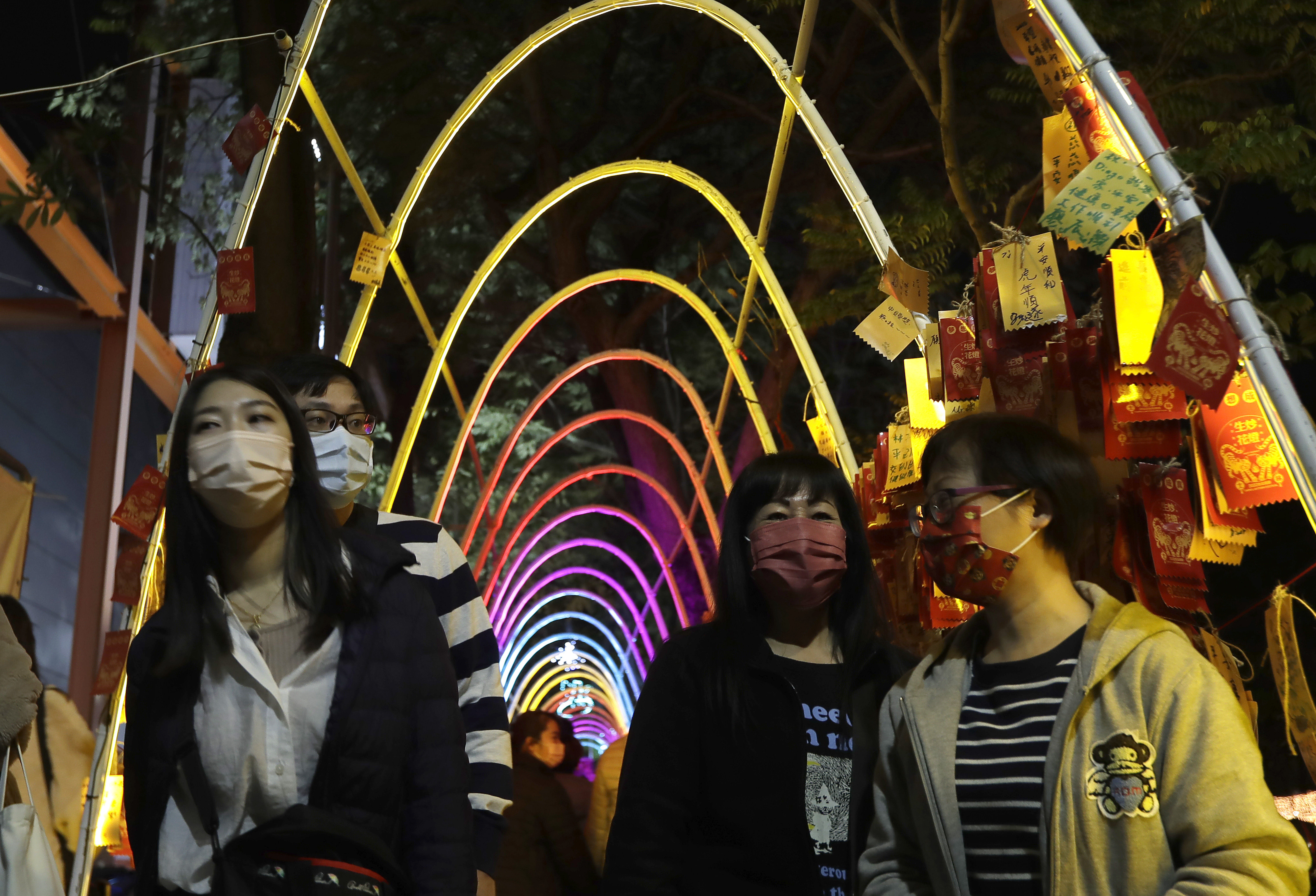 ▲▼單日炸破千例！他飆罵業務「買不到保單」。（圖／達志影像／美聯社）