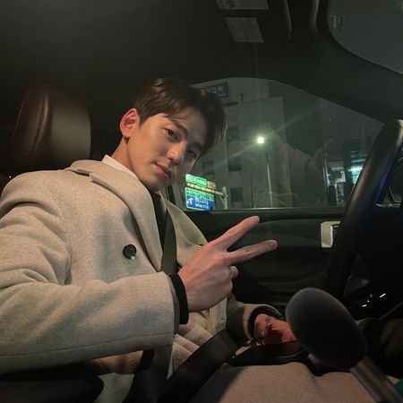 ▲金旻奎在《社內相親》飾演車成勳爆紅。（圖／翻攝自Instagram／mingue.k）
