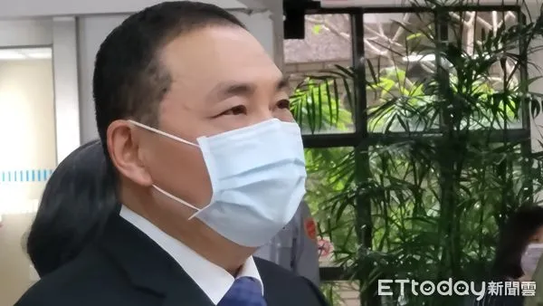 ▲▼侯友宜接受媒體時是訪問。（圖／記者呂佳賢攝）