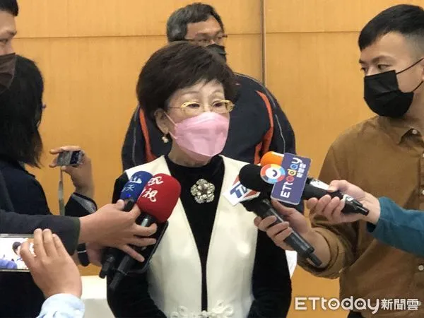 ▲▼前副總統呂秀蓮出席2022論壇「從馬關條約談兩岸新關係」呂秀蓮受訪。（圖／記者黃國霖攝）