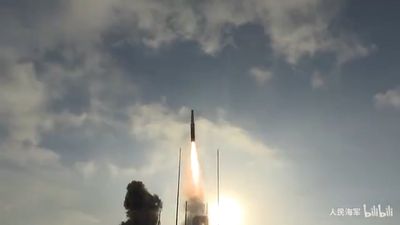 鷹擊-21阻美航母介入台海　055A艦可望入列東海艦隊