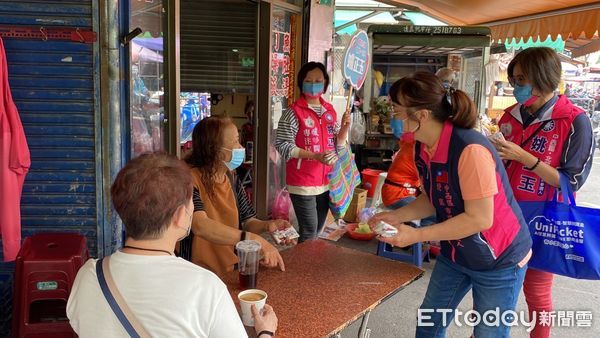 ▲國民黨爭取台南市中西、北區市議員參選人姚正玉，建議市府「超前部署」，採購家用快篩劑，依家戶人口數發放。（圖／記者林悅翻攝，下同）