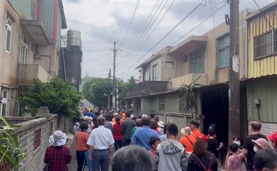 桃園航空城徵收竹圍里即將消失　里民春季健走向故里道別