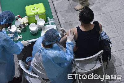 打滿3劑有望免隔離 專家曝「關鍵重點」:浪費大家時間