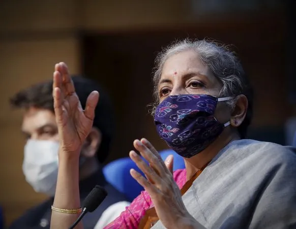 ▲▼印度財政部長希塔拉曼（Nirmala Sitharaman）。（圖／達志影像／美聯社）