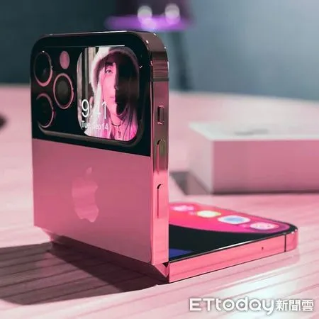 ▲外傳蘋果公司有望推出首款可折疊手機。（圖／翻攝自 MJ Gadget Philippines臉書）