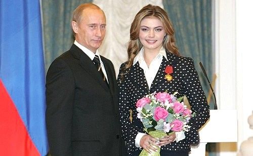 ▲▼俄羅斯總統普丁與緋聞女友、情婦卡巴耶娃（Alina Kabaeva）。（圖／取自克里姆林宮官網）