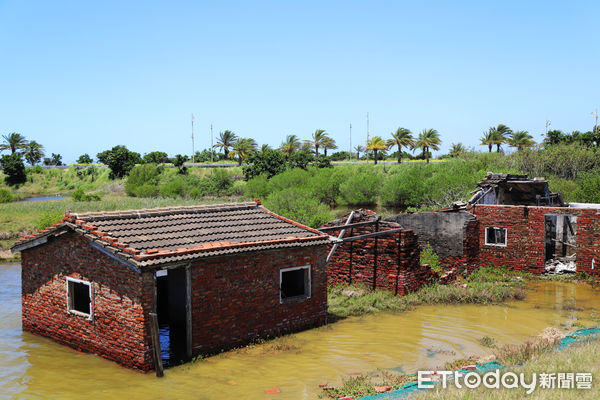 ▲▼布袋港風華再現水環境營造 保留鹽田景觀設立親水設施 兼顧自然與遊憩。（圖／嘉義縣政府提供）