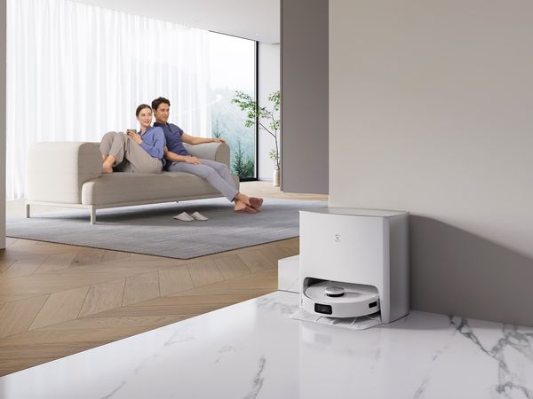 ECOVACS掃拖機器人DEEBOT T10Family（圖／業者提供）