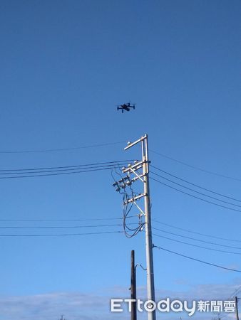 ▲台南市麻豆分局運用無人空拍機，輔助執行「護果專案」。（圖／記者林悅翻攝，下同）
