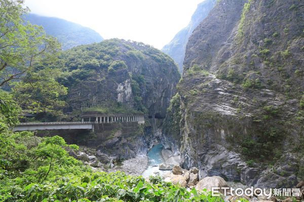 ▲▼太魯閣燕子口步道。（圖／記者蔡玟君攝）