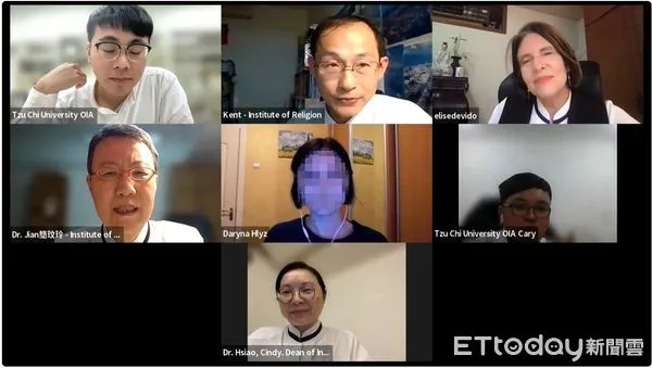 ▲▼慈濟大學國際處安排線上視訊面試情形。（圖／慈濟大學提供，下同）