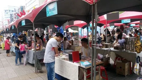 ▲桃園BOOK思議嘉年華平鎮分館登場。（圖／市圖提供）