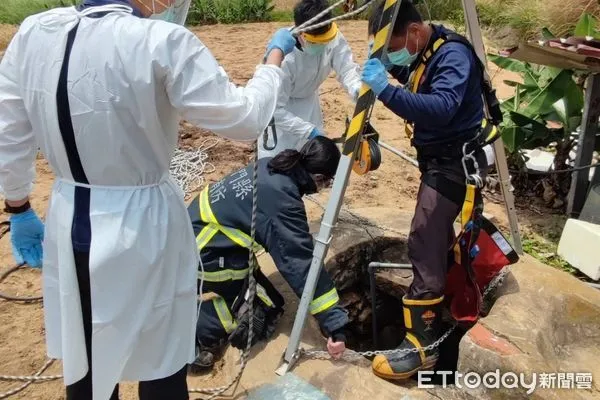 ▲▼金門婦人跌落水井。（圖／記者林明揚翻攝）