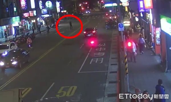 ▲▼散財童子。（圖／記者陳雕文翻攝）