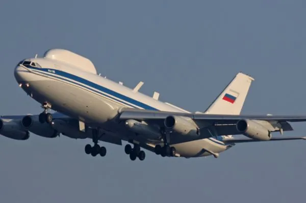 ▲▼俄羅斯空中指揮機「伊爾-80」（Ilyushin Il-80）又被稱為「空中的克里姆林宮」。（圖／翻攝推特）