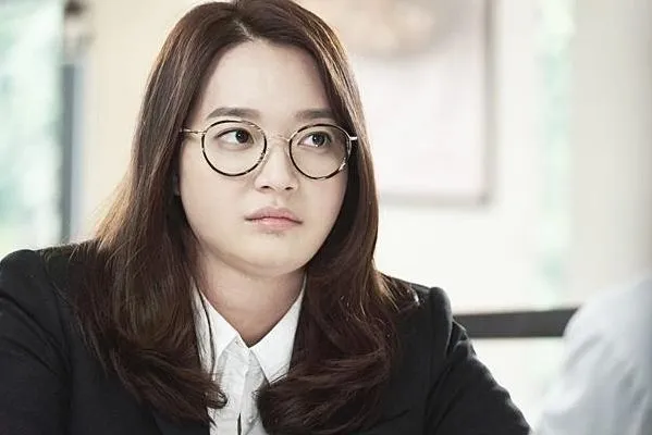 ▲▼ 工作越忙卻越胖，這可能是壓力大的其中一個外顯模樣。（圖／翻攝Oh My Venus韓劇）