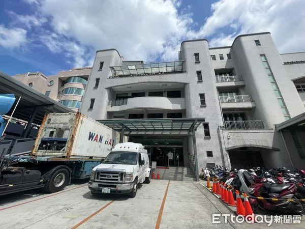 ▲國產快篩試劑大廠泰博（4736）位於新北市五股區五權七路的生產基地。（圖／記者吳康瑋攝）