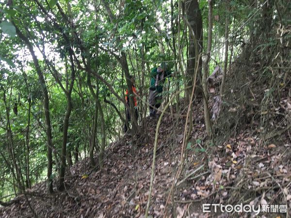 ▲4名登山客台南南化山區迷途，誤以為同伴墜山坡而報案求救，消防人員前往救援尋獲，結束一場虛警。（圖／民眾提供，下同）