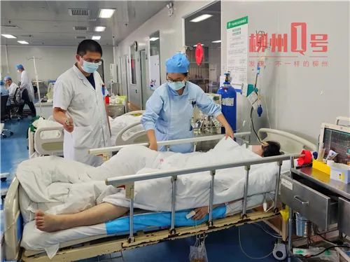 ▲▼一天4杯奶茶起步，男生把自己「喝」進了ICU。（圖／翻攝自柳報傳媒）