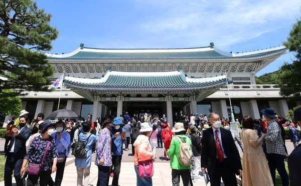 ▲▼青瓦台時隔74年，終於對一般民眾全面開放。（圖／路透社）