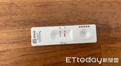 10貴婦怕染疫躲豪宅聚餐9確診　喉嚨炸痛哀號：誰說跟感冒一樣