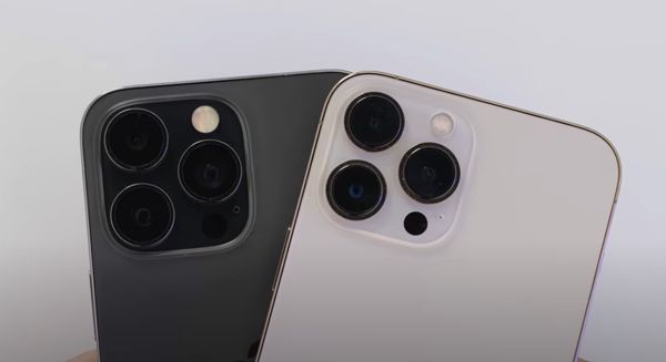 ▲收購iPhoneiPhone 14 Pro Max相機模組更大。（圖／取自Unbox Therapy）