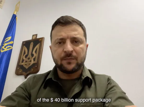 ▲▼烏克蘭總統澤倫斯基表示，頓巴斯戰況相當嚴峻，每天最多約100名士兵戰死。（圖／翻攝自澤倫斯基官方臉書帳號）