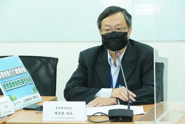 ▲▼邱臣遠「防疫保單糾紛勿慌亂 免費法律諮詢先啟動」記者會。（圖／邱臣遠國會辦公室提供）