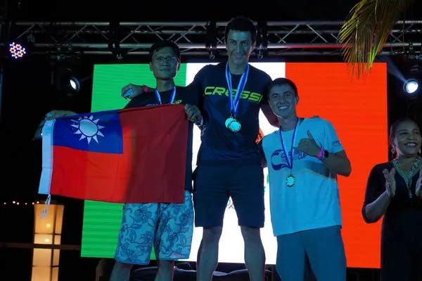 ▲▼我國「台灣自由潛水發展協會」選手成功爭取以Taiwan名稱出賽並取得比賽佳績事。（圖／翻攝自選手黃明峻臉書）