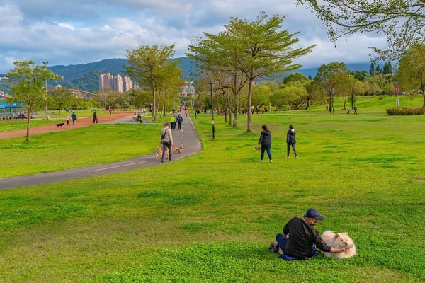 ▲「溪洲原住民族生活文化園區」今（27日）開工，面積6,800平方公尺（約2,057坪），預計明年2月完工。（圖／新北市高灘處提供）