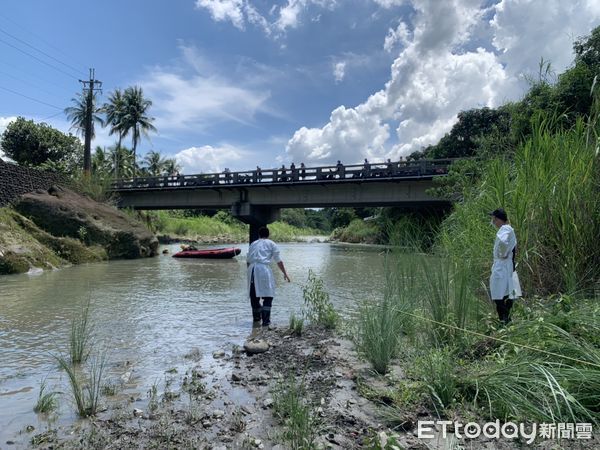 ▲國中生相約黃蝶翠谷釣魚，1人踩空溺斃。（圖／記者許宥孺翻攝）