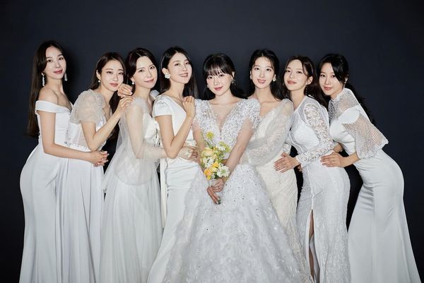 ▲▼Nine Muses「最小成員」出嫁　「解散後重聚拍婚紗」粉絲哭出來。（圖／翻攝自金祚IG）