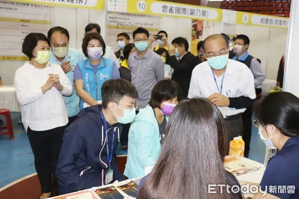 ▲▼ 「在嘉就業 幸福加倍」2022嘉義市現場徵才活動 。（圖／嘉義市政府提供）