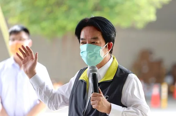 ▲▼副總統賴清德訪視「台中榮總中央公園篩檢站及給藥得來速」。（圖／總統府提供）