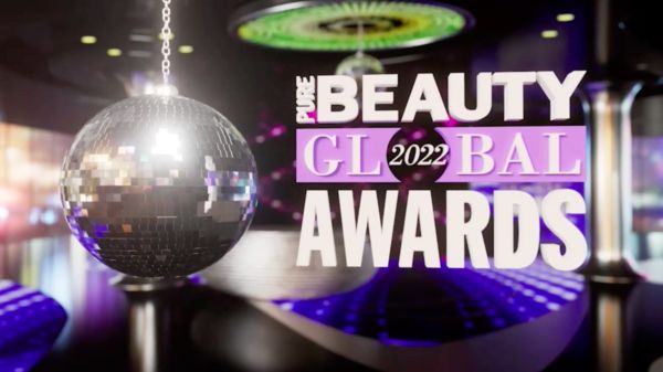 ▲▼Pure Beauty Global Awards,東森自然美,美妝界奧斯卡,eco立體修容盤,BIO UP科美研,森美妍。（圖／翻攝自頒獎影片）