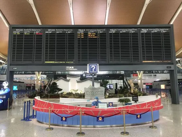 ▲▼  昆山「團進團出」前往浦東機場           。（圖／台商提供、昆山台協會提供）