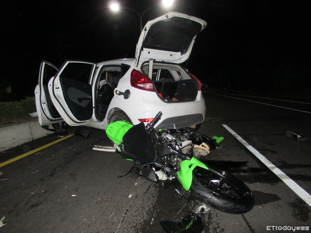 無照累犯飆速109公里!害重機男大生枉死 判1年10月賠275萬